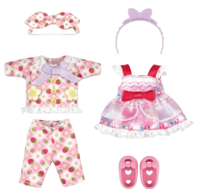 Mell Chan 小美樂 睡衣和外出服組, 1個, 多色