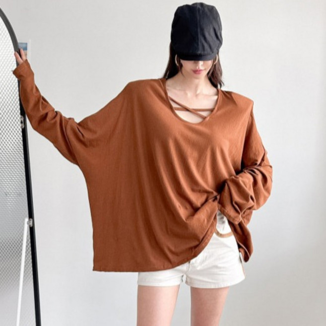 라라온 여성용 오버핏 어깨패드 면 긴팔 티셔츠 TSP3090