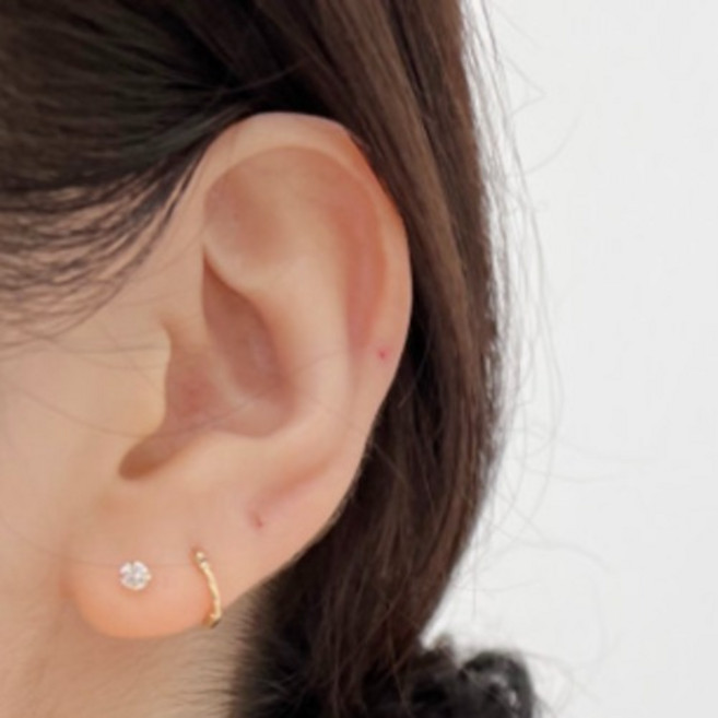 솔앤솔 14K큐빅귀걸이 골드 금 데일리 기본 침 이어링 한쌍