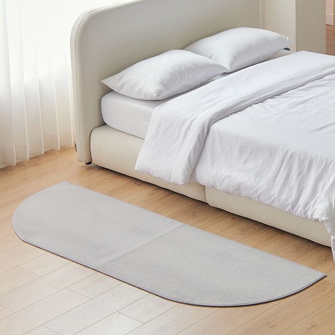 러그쏭 워셔블 허그미 반아치형 단모 침대 러그