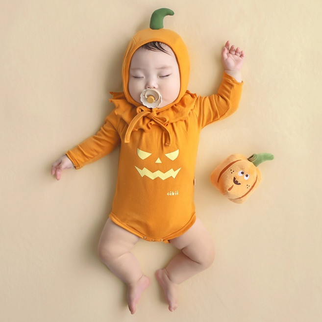 ikii 嬰幼兒萬聖節荷葉邊南瓜連身衣 + 帽子 + 南瓜搖鈴套組
