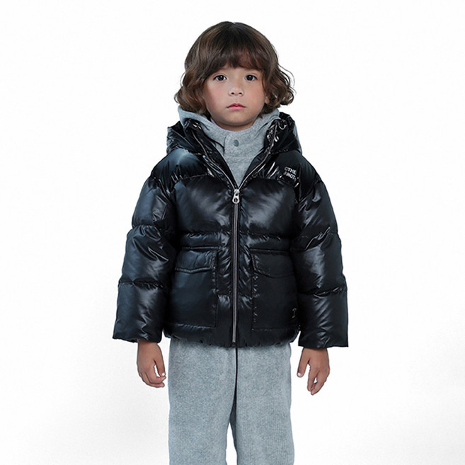 아더콤마어나더 컬리수 아동용 에딧 컬러블럭 다운 패딩 점퍼