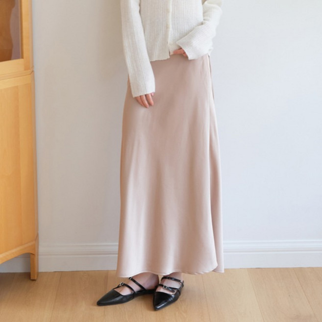 yuppe 女款 SATIN 長裙