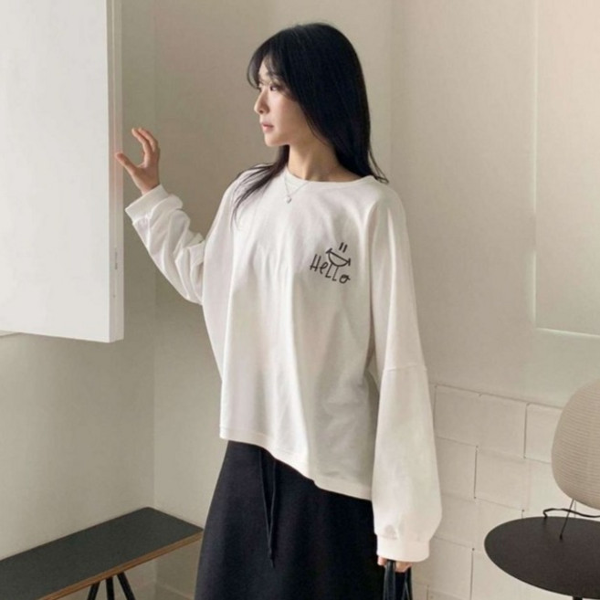 시크블랙 로드미 레터링 빅 루즈핏 맨투맨 cpt17195k59