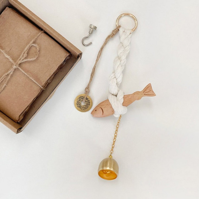 심플룸 액막이 명태 도어벨, 원목