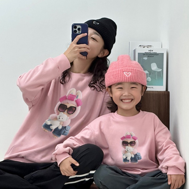 LITTLE RABBIT 親子款Friends寬鬆版大學T