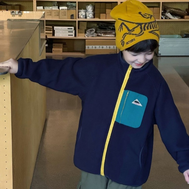 Starbean 撞色口袋刷毛拉鍊外套