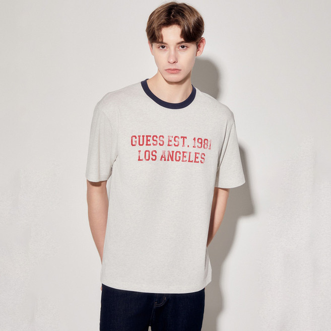 게스 남녀공용 유니 세미오버 링거 반팔 티셔츠 MP2K9424