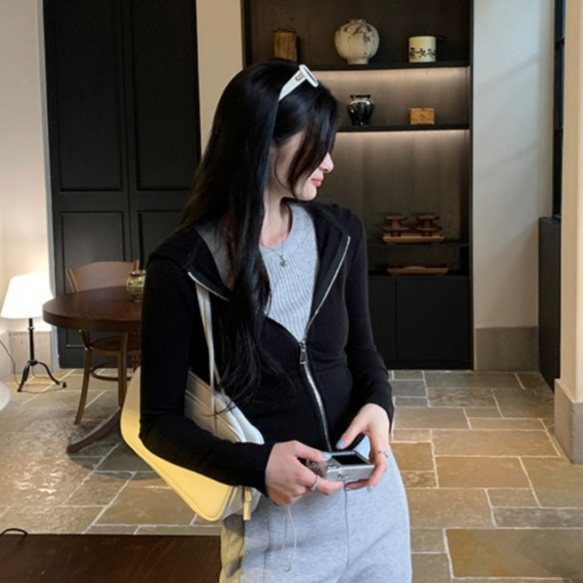 Awesomeful 女款雙層羅紋修身針織連帽拉鍊外套 A26SPT112807