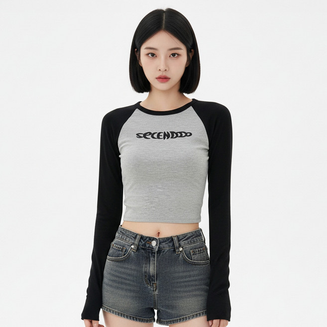 Marketpia 女款拉克蘭修身短版字母印花長袖T恤
