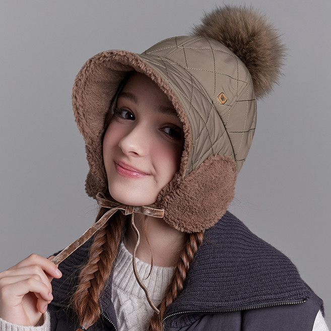 화이트샌즈 여성용 마름모퀼팅 라누아 이어보닛햇