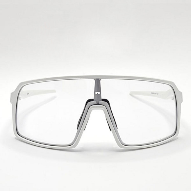 OAKLEY SUTRO 太陽眼鏡 SUTRO(A) 9406-34, 霧面白色 + 透明變色, 1個