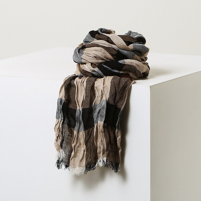 DAKS 棉混紡格紋褶皺圍巾