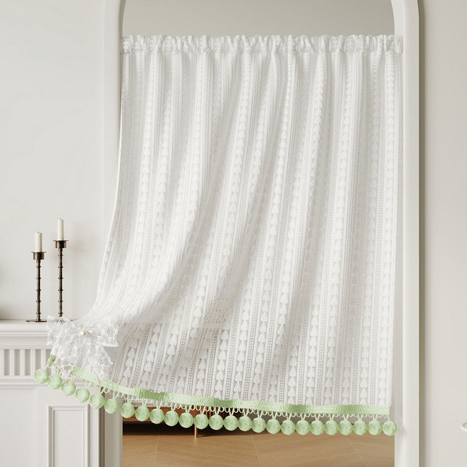 지앤와이 입체 하트 털공 메쉬 봉집형 커튼