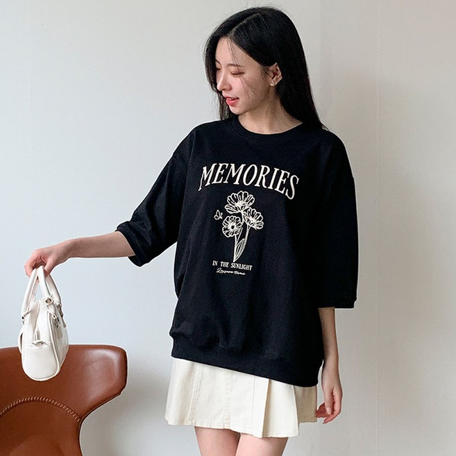 Andaromi 七分袖 Memories 花朵大學T