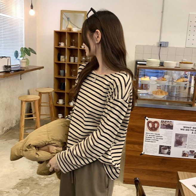 어썸풀 여성용 메리시드 스트라이프 긴팔 티셔츠 A26SPT012323
