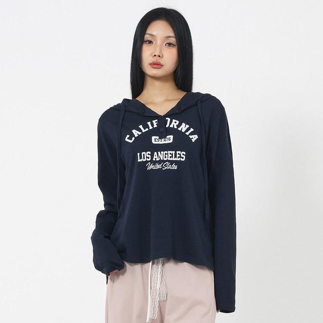 엘쏘 헨리넥 캘리포니아 레터링 루즈핏 후드 긴팔 면 티셔츠