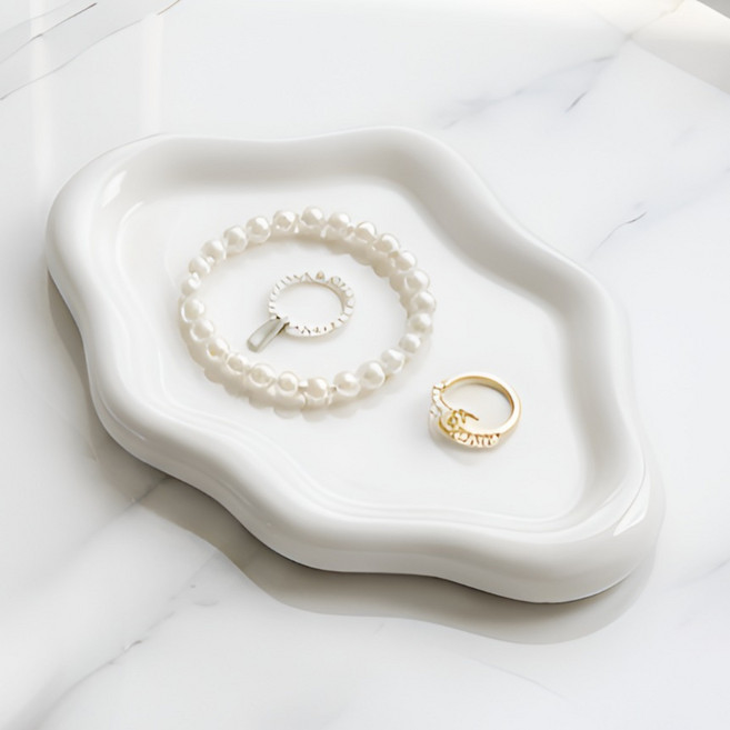 쿠플렉스 구름 소품 트레이, 화이트