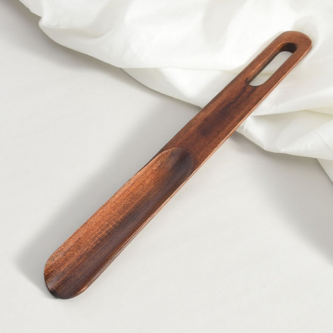 마켓피아 휴대용 걸이형 우드 구두주걱 31cm, 혼합색상, 1개