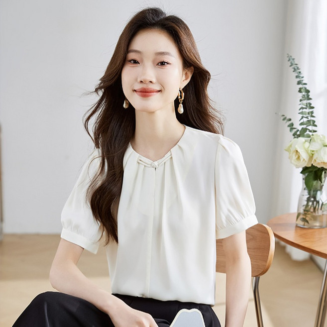 루나걸 여성용 로리레온 주름 블라우스 L26SMBL022024