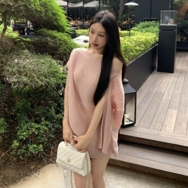 PEONIST 女款皺褶披肩單邊露肩寬鬆T恤