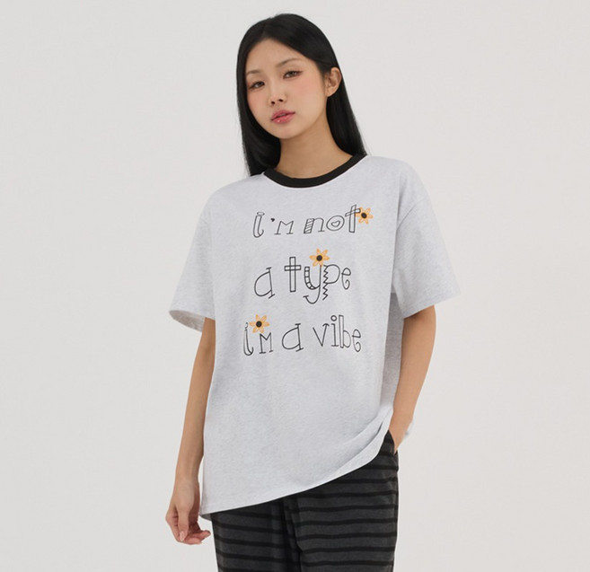 엘쏘 여성용 탄탄한 면 배색 오버핏 링거 레터링 반팔 티셔츠