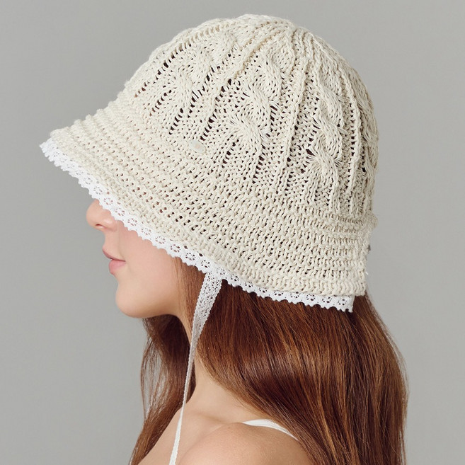 화이트샌즈 플로랄 니트 레이스 보닛햇 누비아