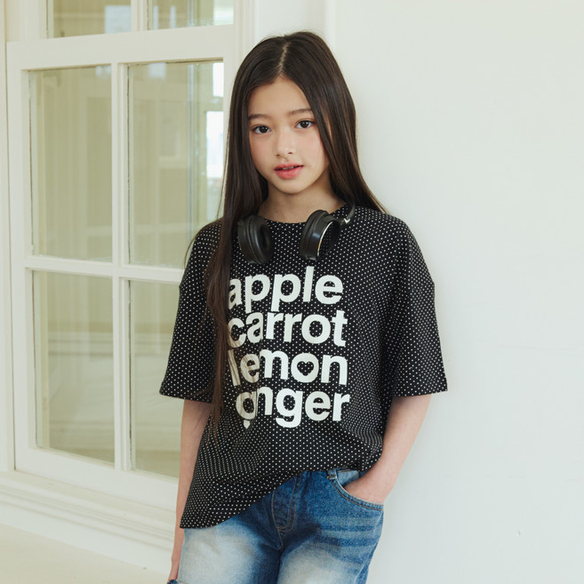 에스엠투 도트 반팔 티셔츠