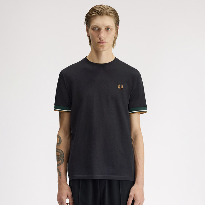 FRED PERRY 男士雙飾邊袖口T恤 M2396