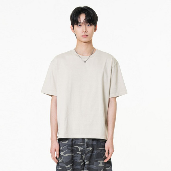 모즈모즈 남녀공용 피그먼트 크롭 무지 뒷절개 반팔 티셔츠