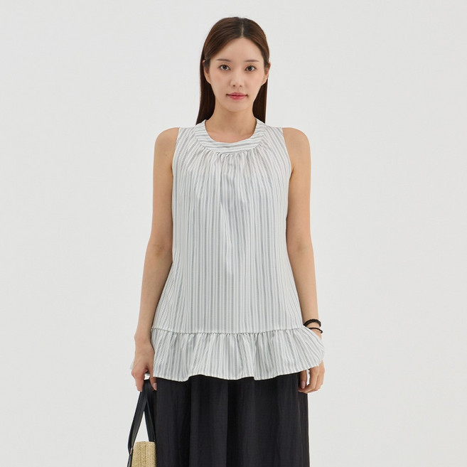 엘쏘 프렌치 무드 프릴 홀터넥 블라우스