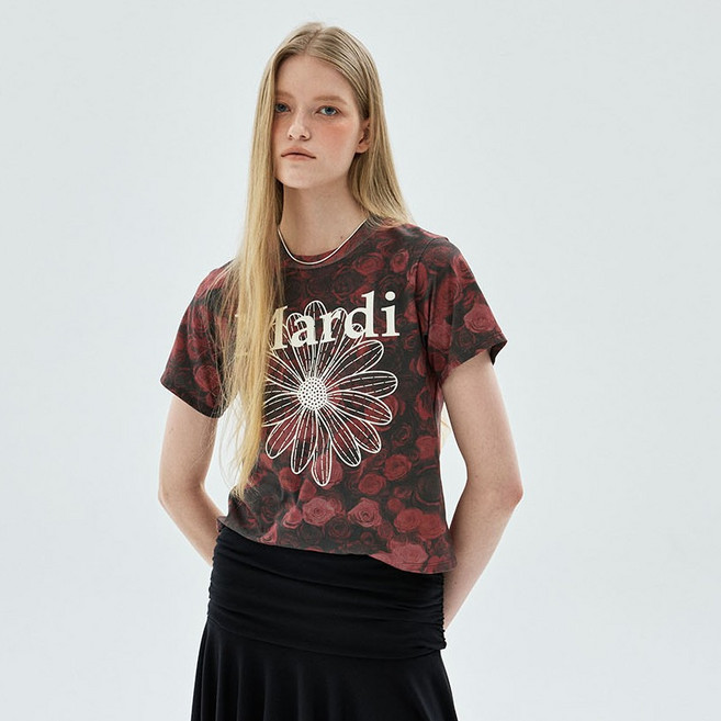 Mardi Mercredi 女款 FLOWERMARDI FLEUR DE ROSE 修身 T恤