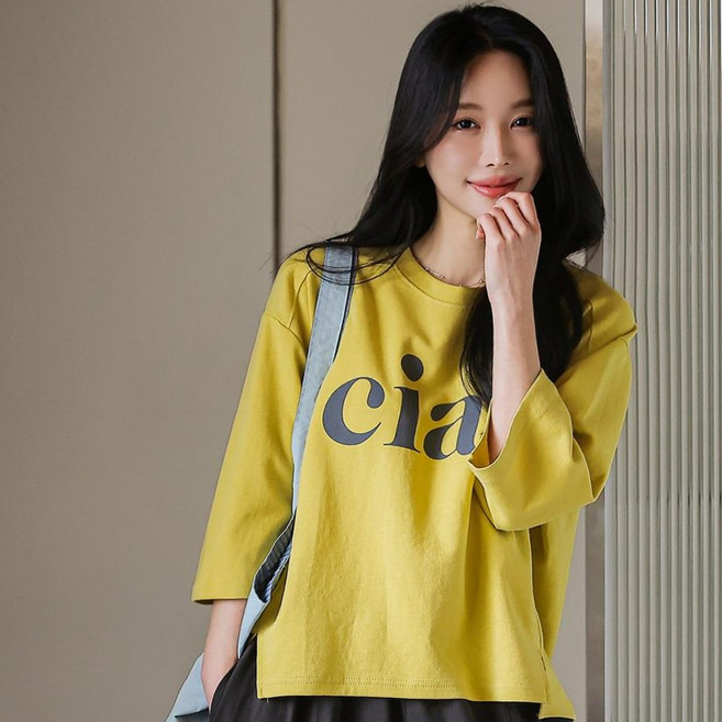 Chic Fox 女款 C字開衩七分袖T恤 61TS2215