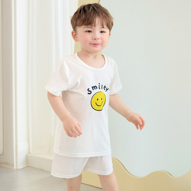 유니프랜드 해피스마일 쿨메쉬 5부 내의 상하의 세트