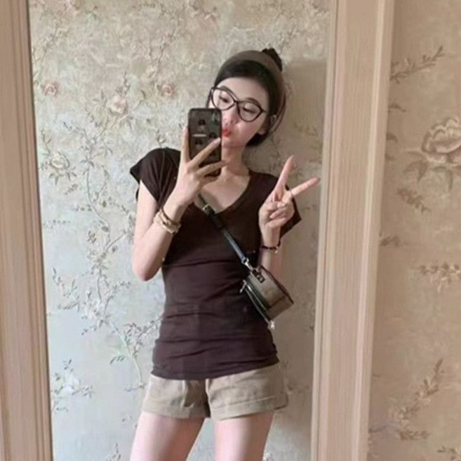 피어니스트 브이넥 찰랑 숏슬리브 반팔 슬림 티셔츠