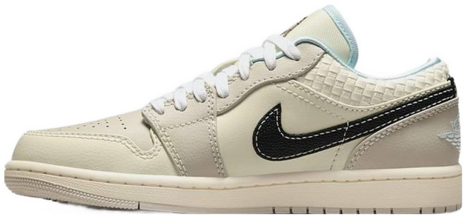 NIKE 耐吉 JORDAN 喬丹 女款 Jordan 1 Low SE 運動鞋 HQ3440-101_220