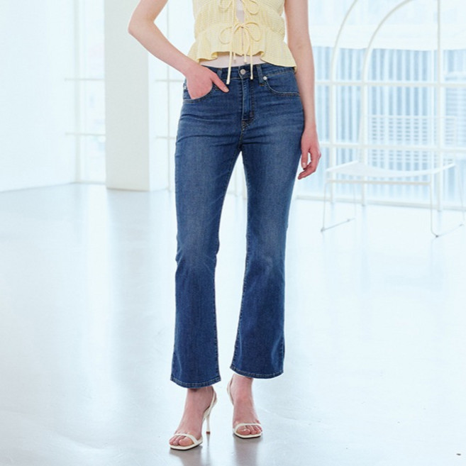 LEVI'S 高腰靴型Cooler Bay長褲 725