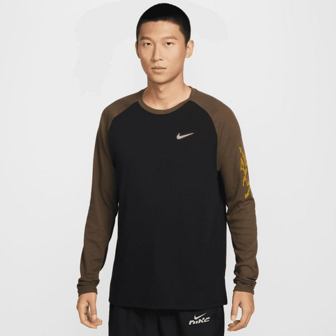 NIKE 耐吉 Stride Waffle 圓領跑步上衣