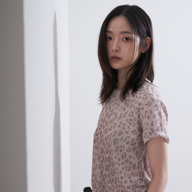 Olivia Lauren 女款豹紋圖案圓領短袖T恤 VOBAS6M5151