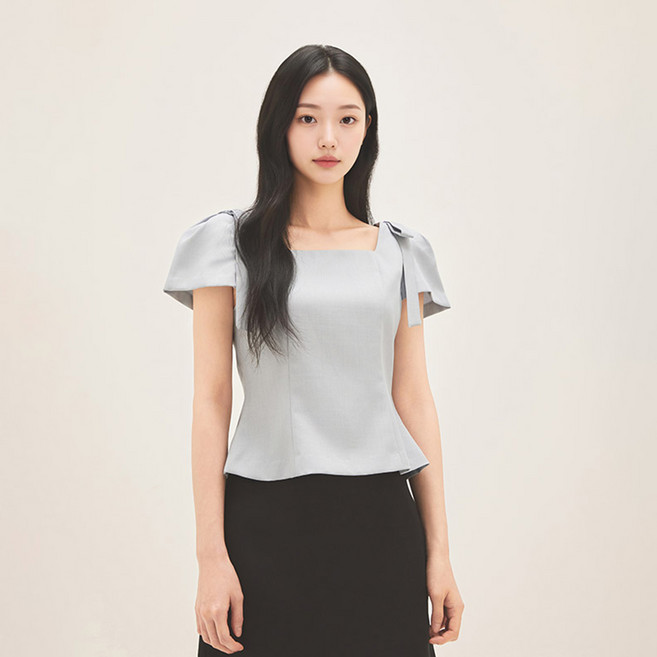 Roem 方領蝴蝶結襯衫