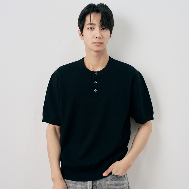 마인드브릿지 남성용 헨리넥 반팔 니트 M1KT31A1