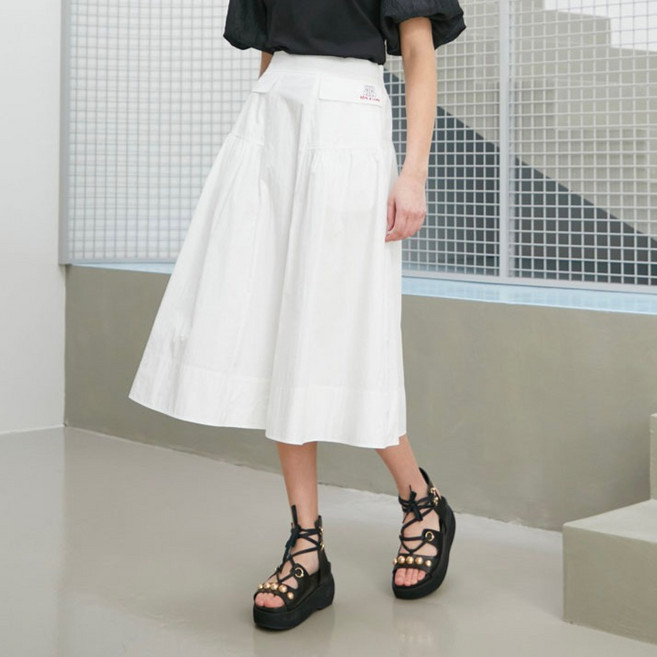 에고이스트 여성용 플랩 자수포인트 플레어 롱 스커트 ER2BO424