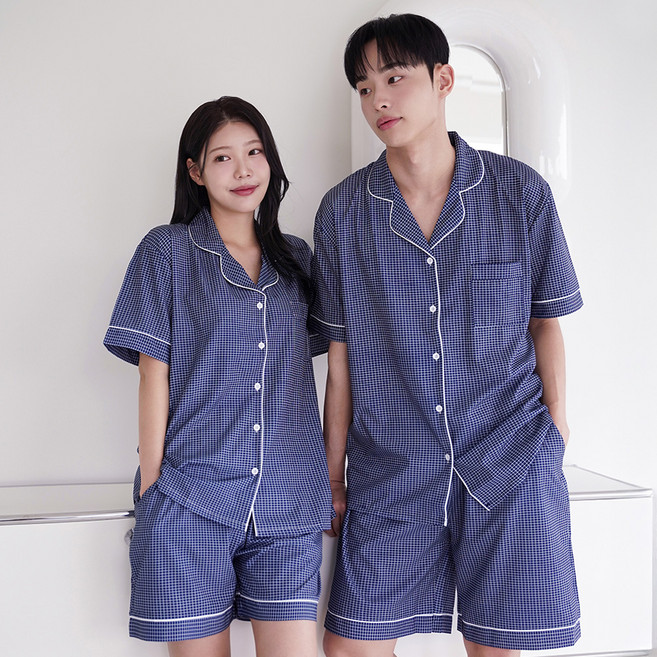 어나더디 쿨 터치 반팔 파자마 상하의 세트