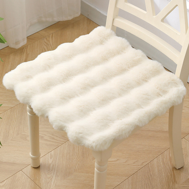 캠핑 차박 부드러운 극세사 페이크 퍼 구름 사각 털 방석, 아이보리