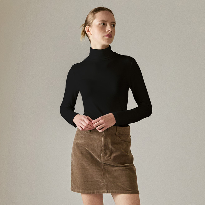 베이직하우스 여성용 레이온 스판 슬림핏 터틀넥 긴팔 티셔츠 LATS0218