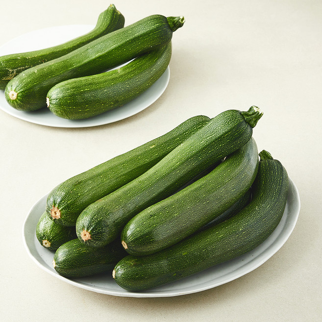 쥬키니호박 5kg(10~15입), 5kg, 1개입, 1개