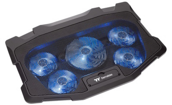 thermaltake 曜越 Massive 12 Max 筆電散熱器, 1台, Black