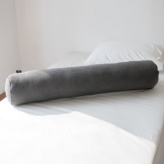 피그먼트 바디필로우 원형 롱쿠션, 다크그레이