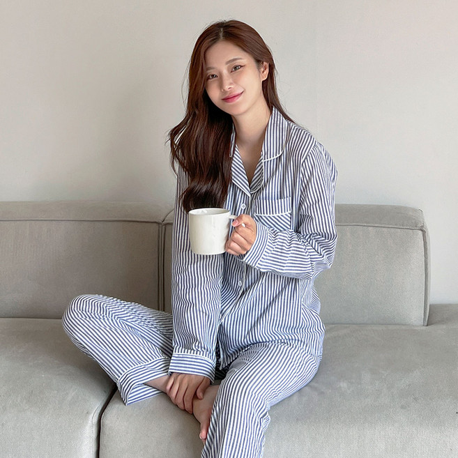 AnotherD 女性透氣時尚線條長袖睡衣套裝