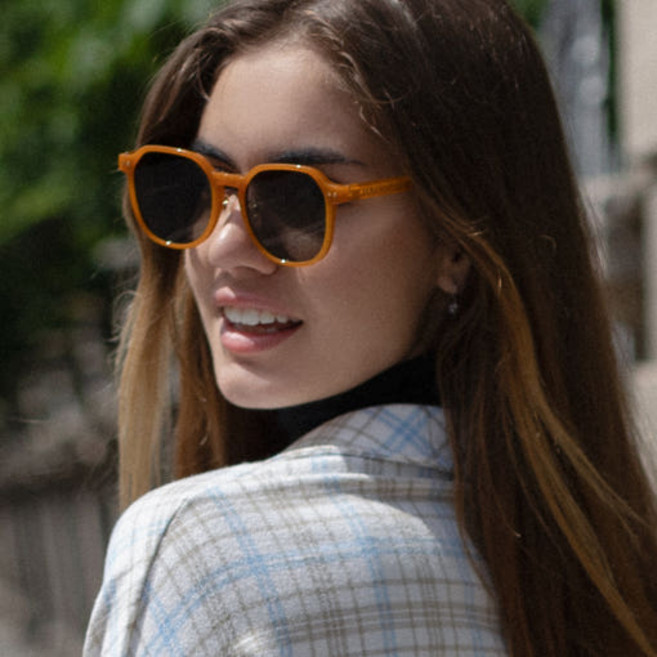 리에티 남녀공용 자외선차단 뿔테 선글라스 LACTEA RT 4025